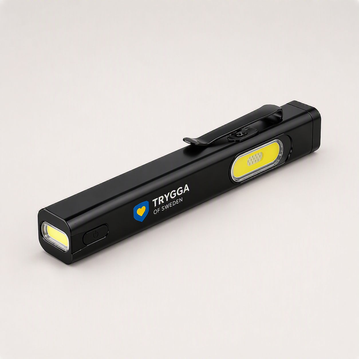 Kraftfull LED-ficklampa för beredskap